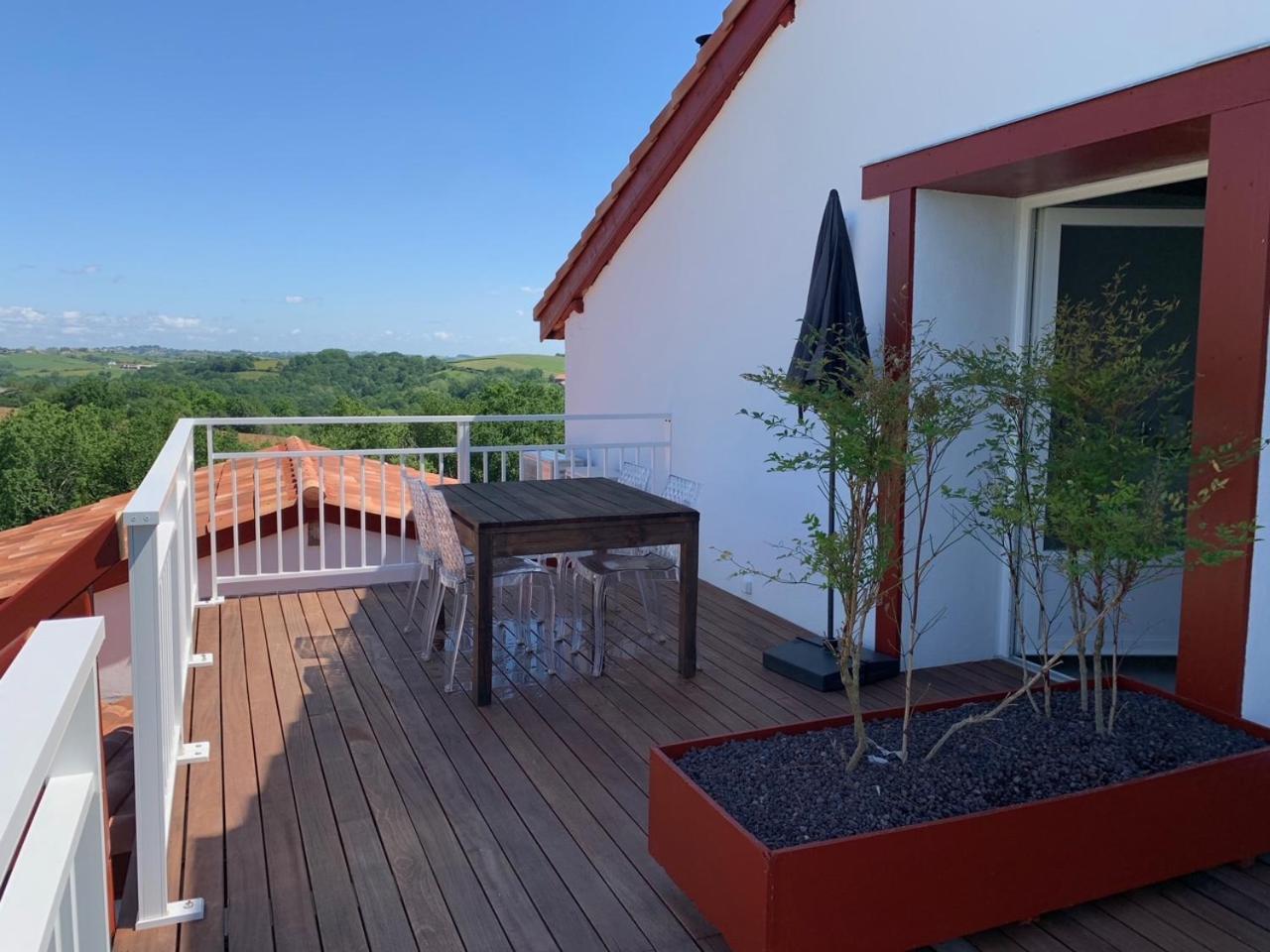 Bed & Breakfast Perbos 1556 La Bastide-Clairence エクステリア 写真