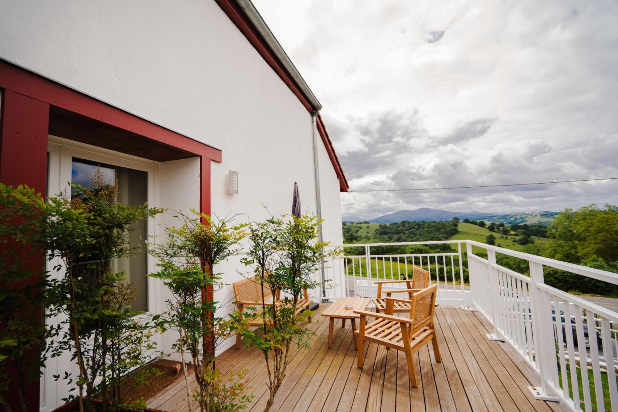 Bed & Breakfast Perbos 1556 La Bastide-Clairence エクステリア 写真